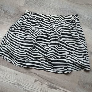 Black and White Wet Seal Skirt